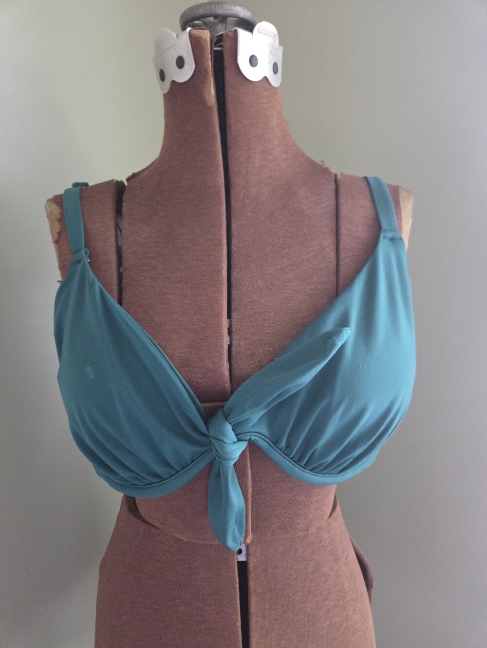 New Shade & Shore Womens 38DD Green Bikini Swim Top